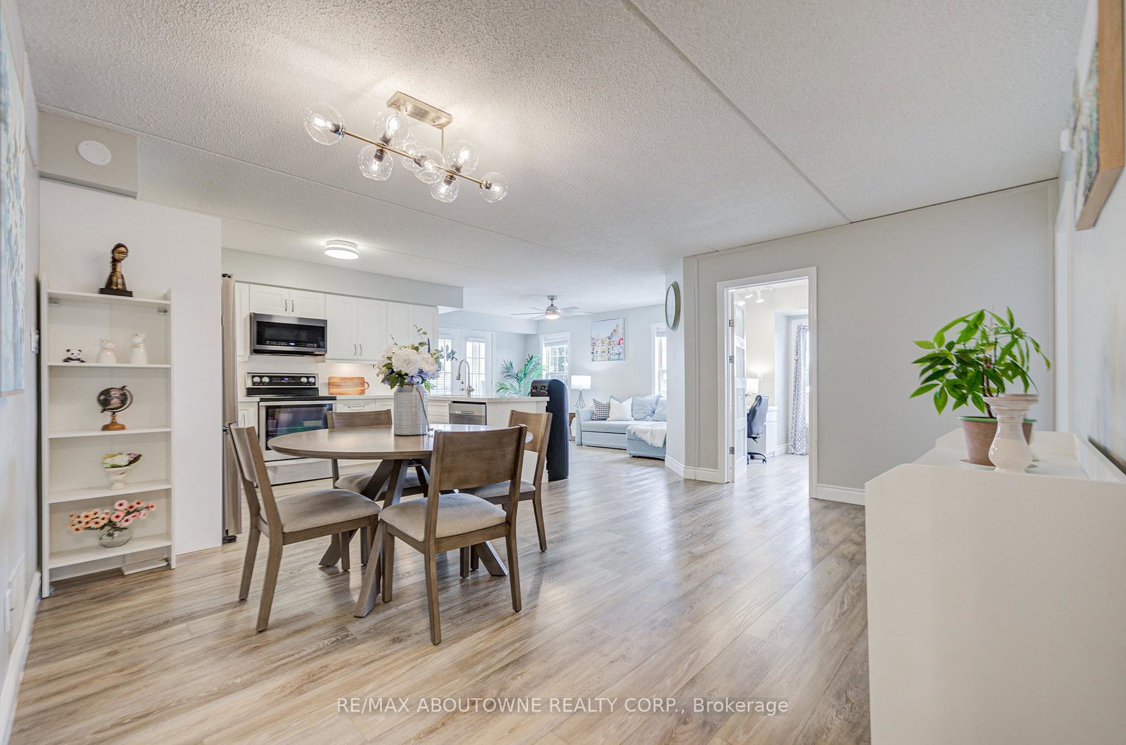 1460-bishops-gate-oakville-ontario-w12540514