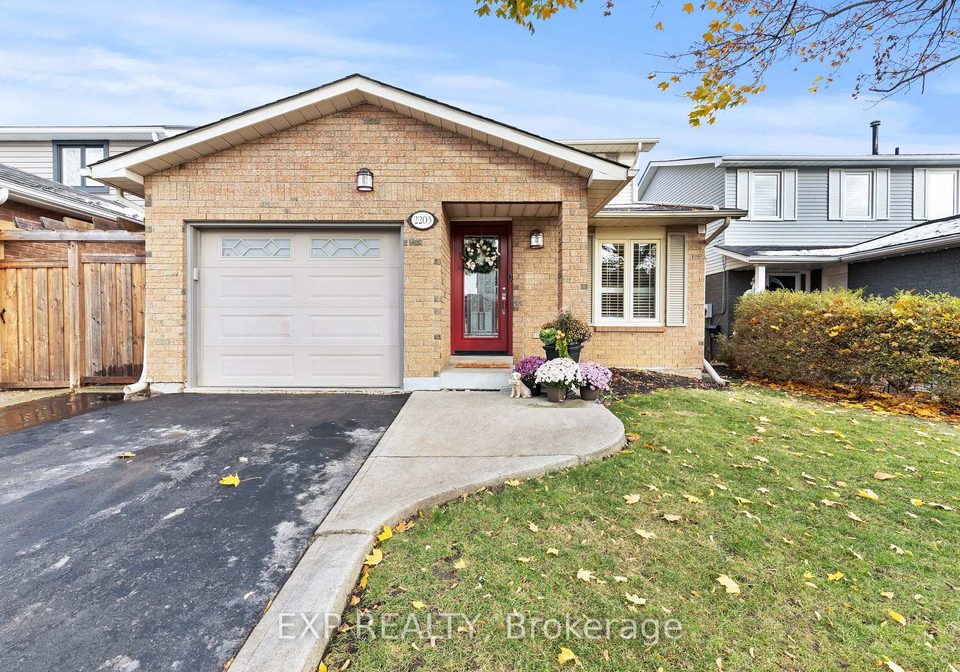 2203-hunt-crescent-burlington-ontario-w12540710