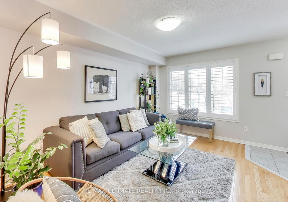 8-odoardo-disanto-circle-york-ontario-w12540764