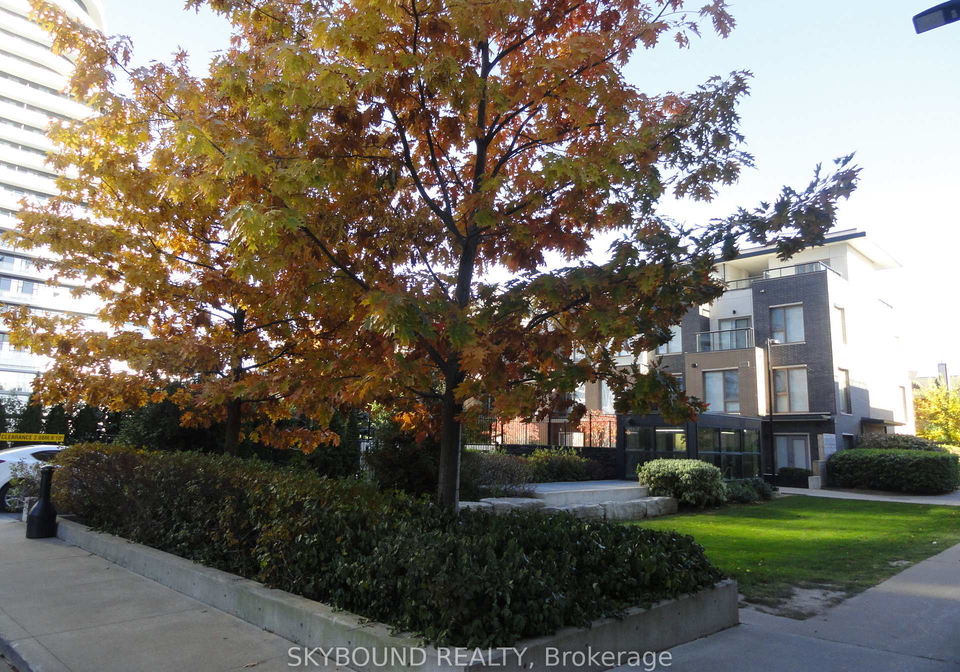 2560-eglinton-avenue-w-mississauga-ontario-w12541000