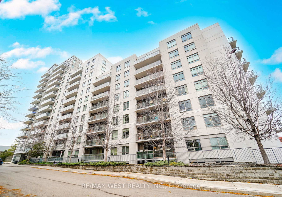 816-lansdowne-avenue-toronto-ontario-w12541334