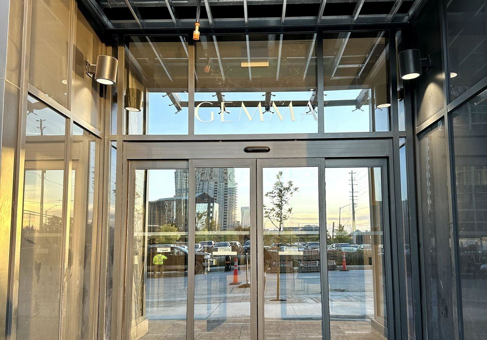 15-watergarden-drive-mississauga-ontario-w12541928