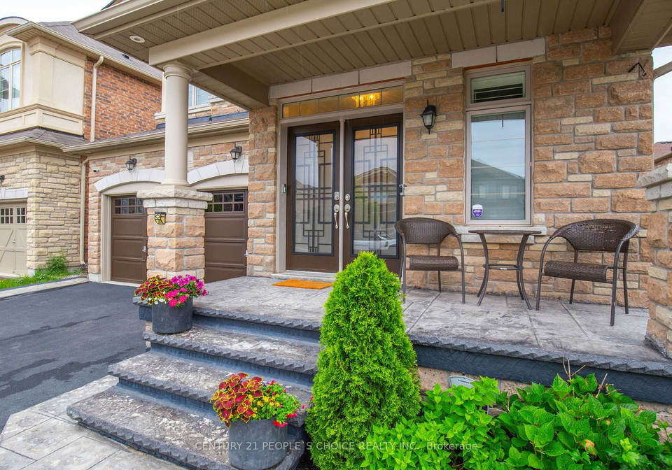 240-etheridge-avenue-milton-ontario-w12542116