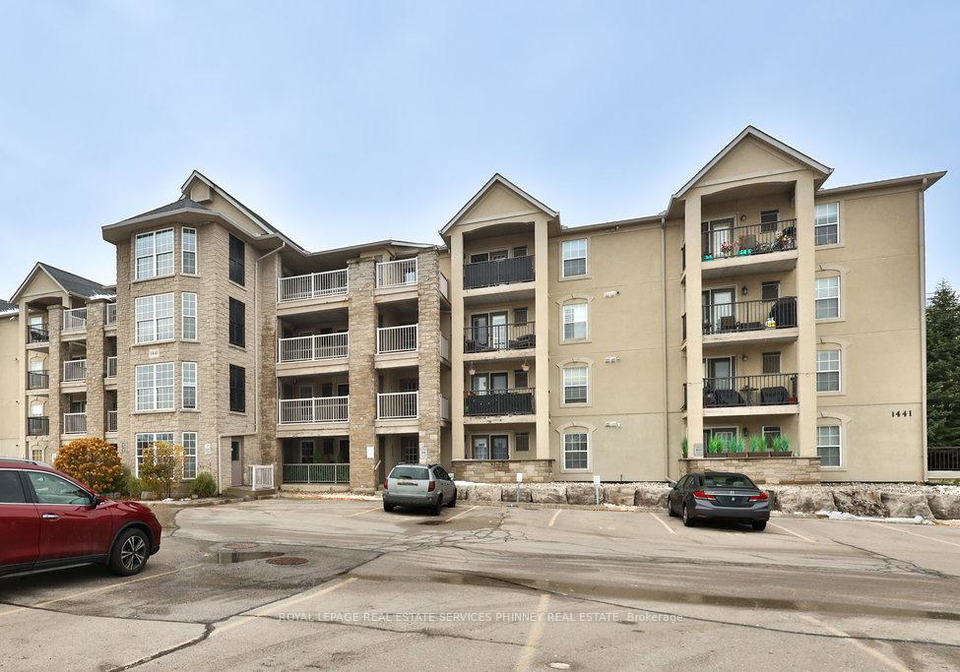 1441-walkers-line-burlington-ontario-w12542272