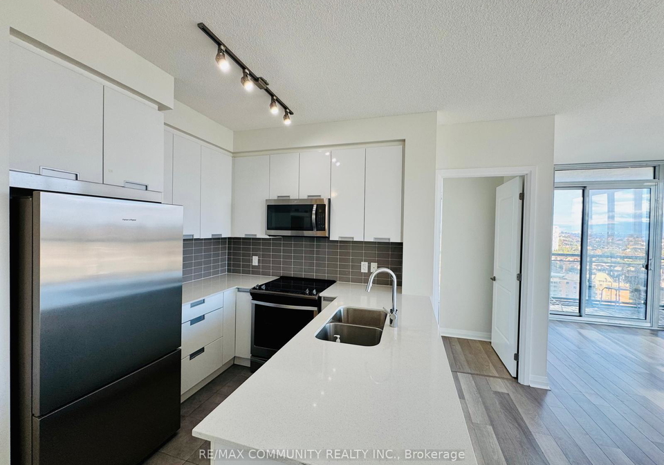 5025-four-springs-avenue-mississauga-ontario-w12543678