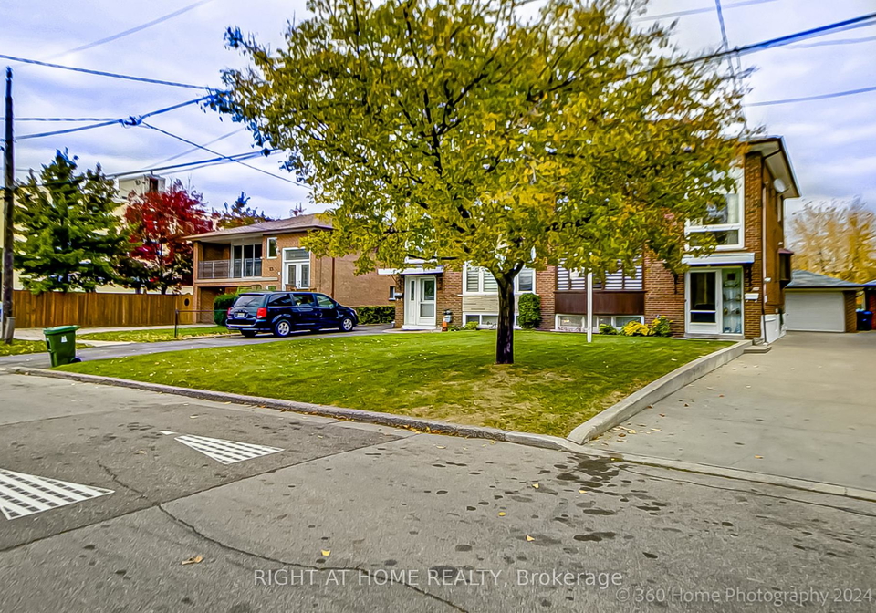 19-martini-drive-north-york-ontario-w12543784