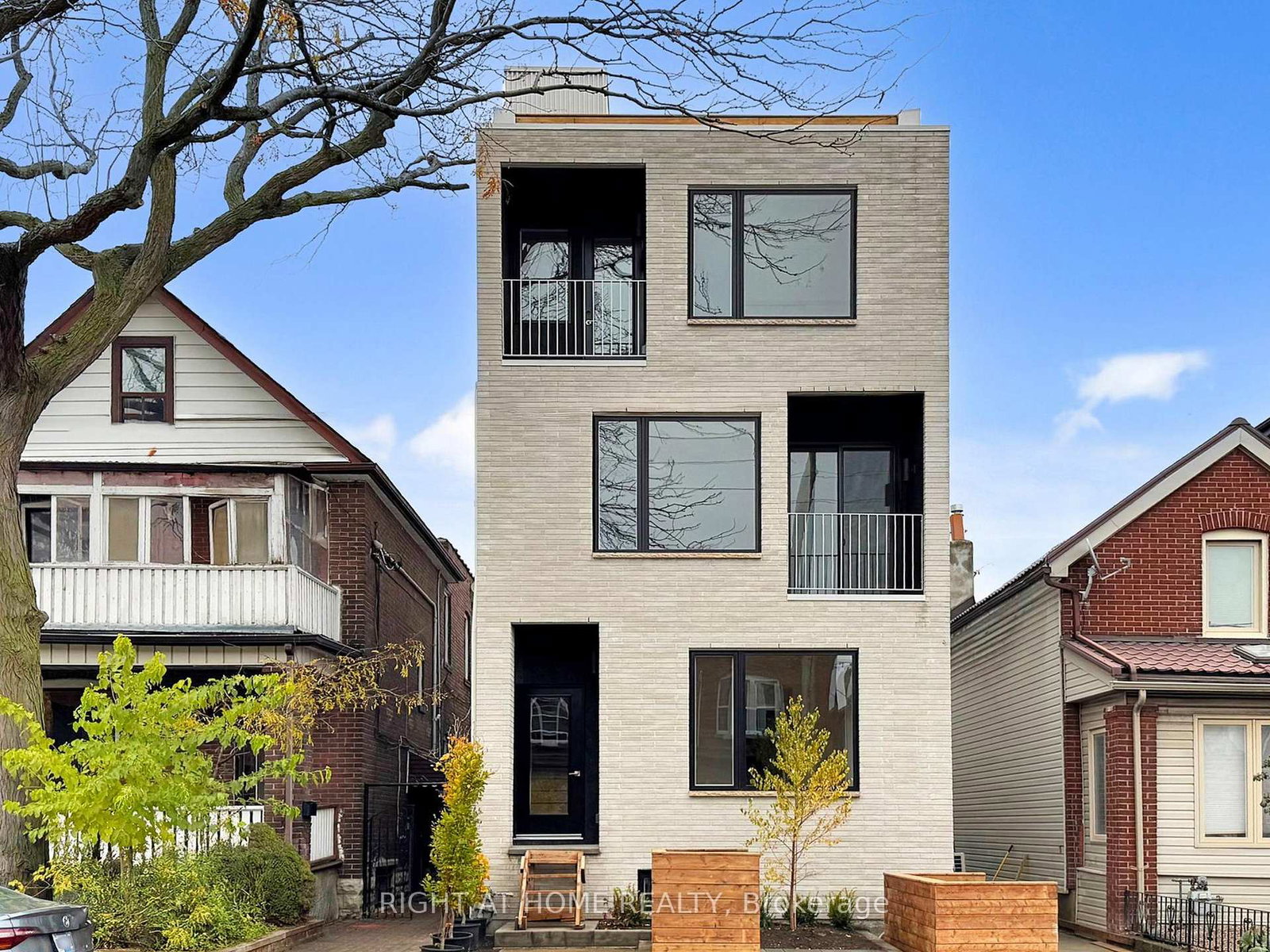1137-dovercourt-road-toronto-ontario-w12543942