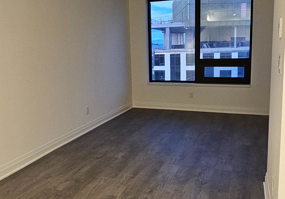 4015-the-exchange-mississauga-ontario-w12543992