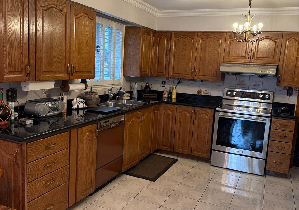 23-alladin-avenue-north-york-ontario-w12544014