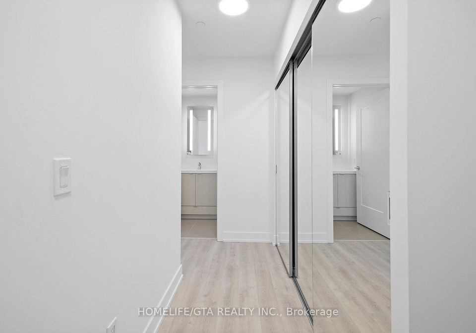 60-central-park-road-way-etobicoke-ontario-w12544144