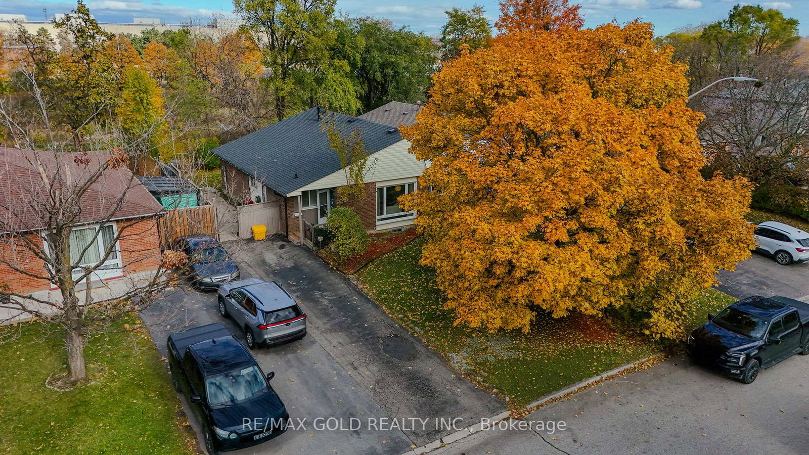 4-deeside-crescent-brampton-ontario-w12544246