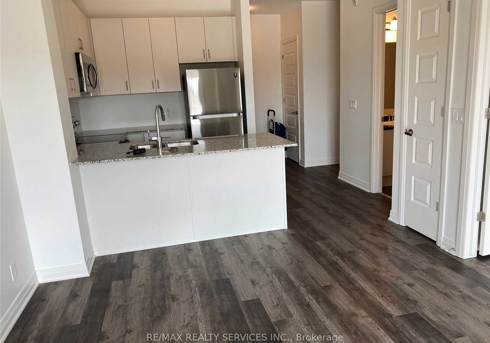 102-grovewood-common-circle-oakville-ontario-w12544264