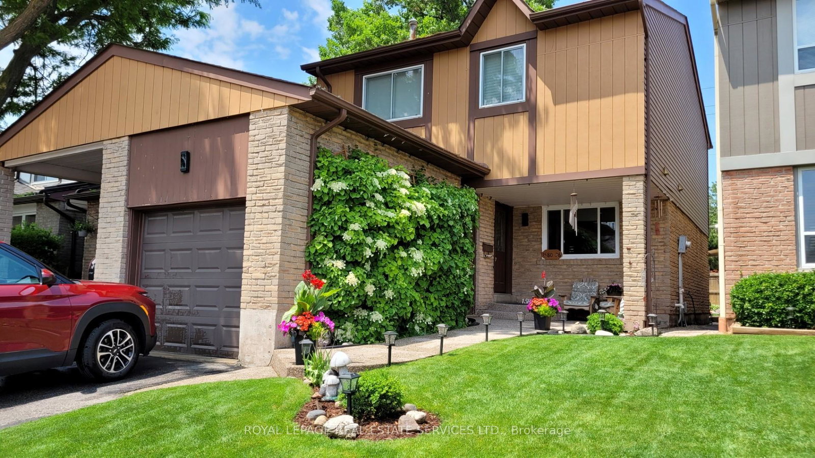 1580-lancaster-drive-oakville-ontario-w12544984