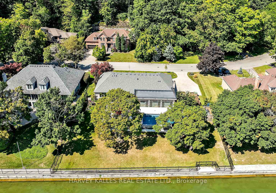 90-oaklands-park-court-burlington-ontario-w12545674