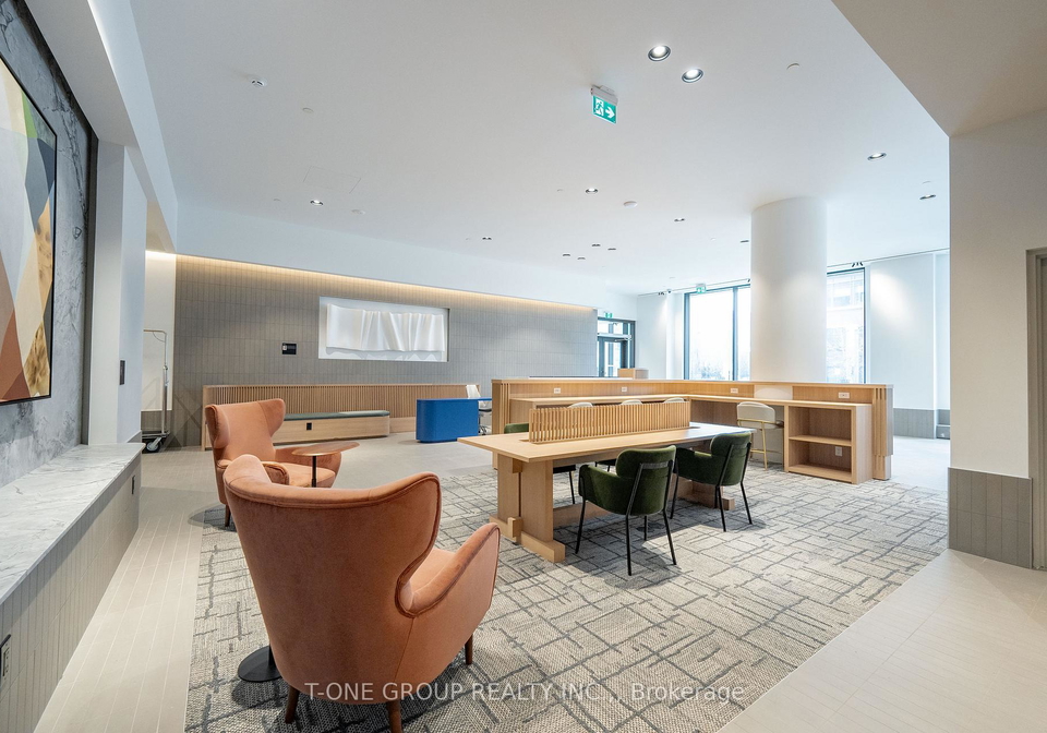 395-square-one-drive-mississauga-ontario-w12545720