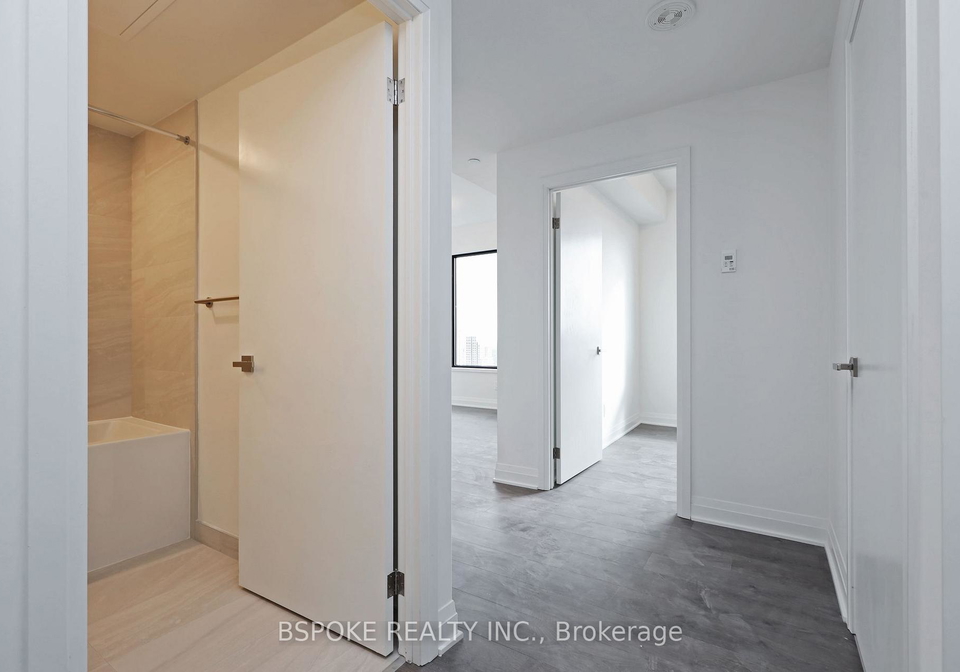 4015-the-exchange-mississauga-ontario-w12545860