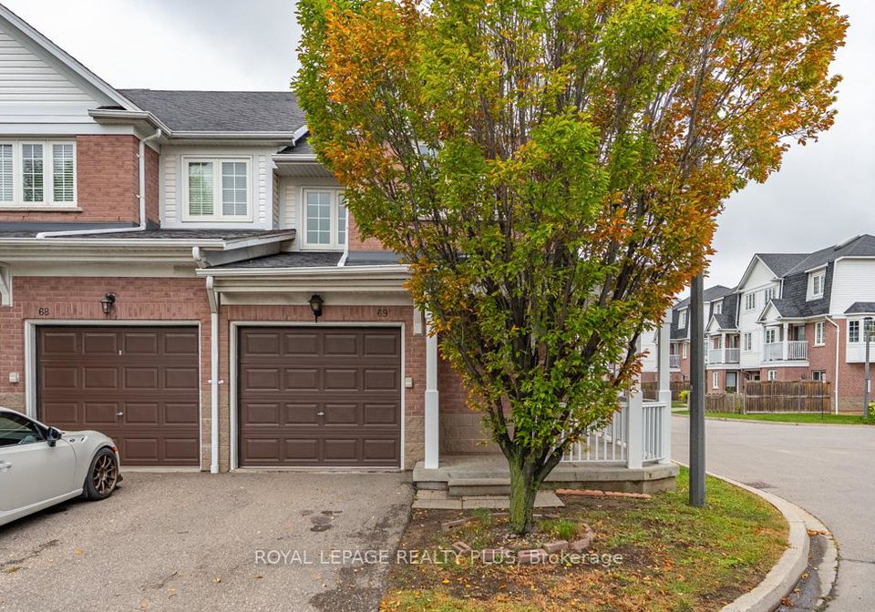 6830-meadowvale-town-cent-circle-mississauga-ontario-w12546108