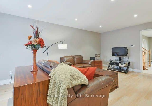 292-hillside-drive-mississauga-ontario-w12546194