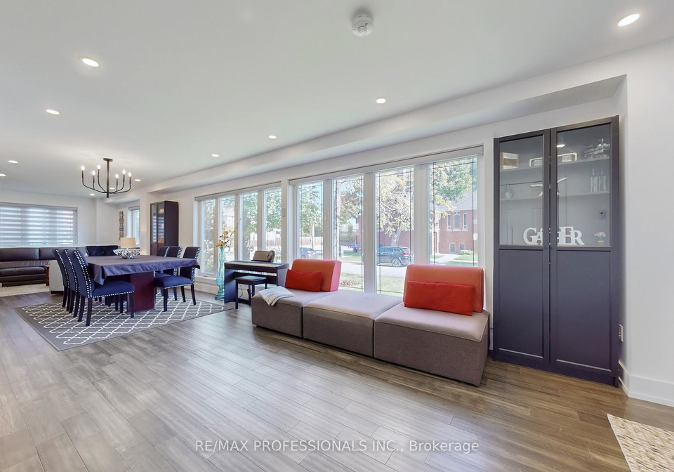 4-martin-grove-road-etobicoke-ontario-w12546268