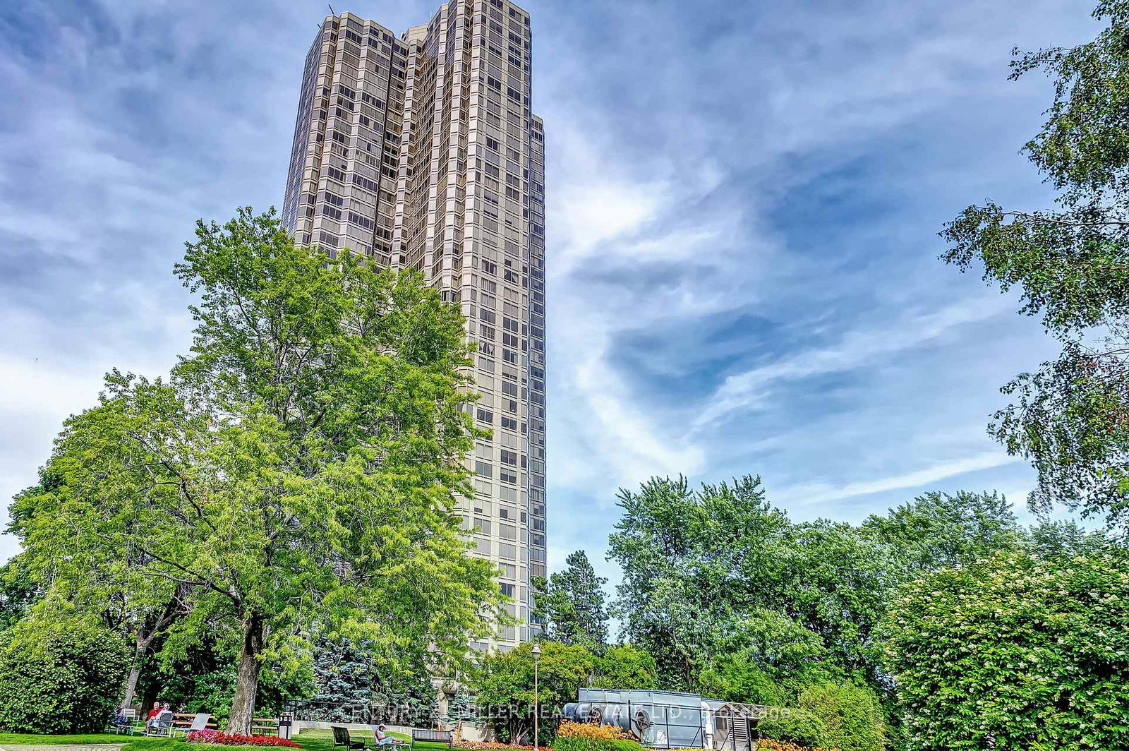 1-palace-pier-court-etobicoke-ontario-w12546290