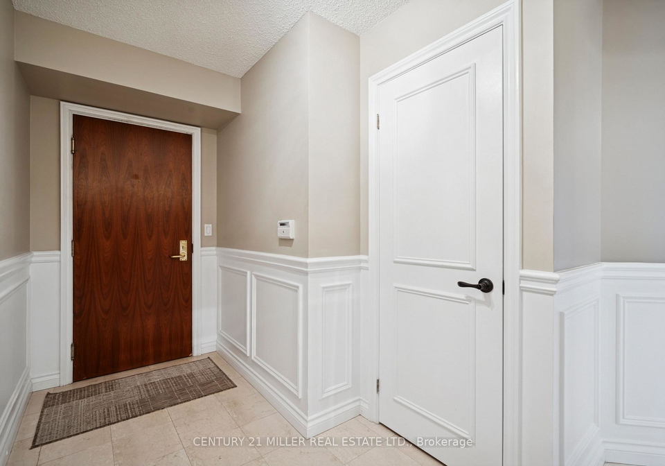 1-palace-pier-court-etobicoke-ontario-w12546290