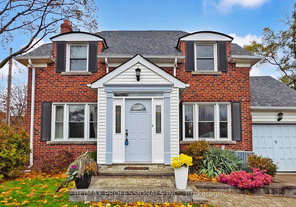 31-winston-grove-etobicoke-ontario-w12546580