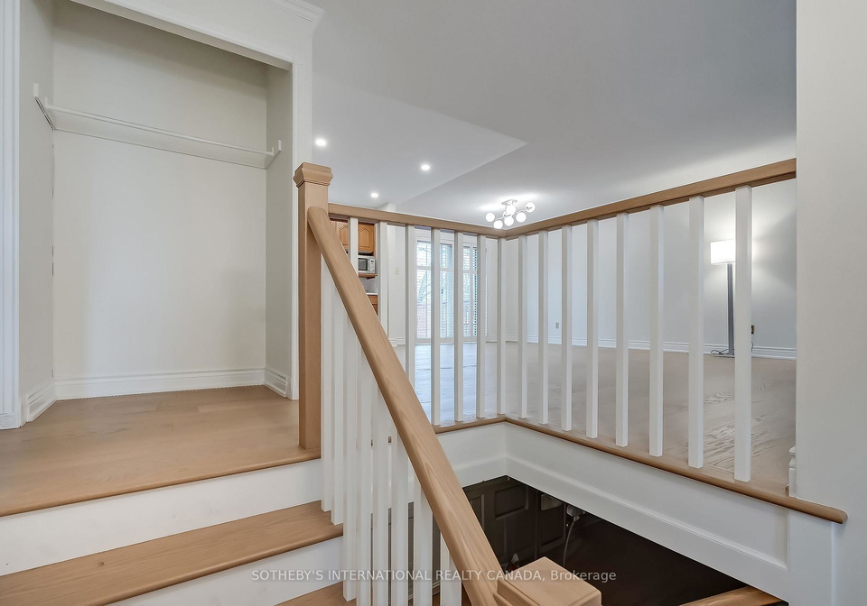 475-sparling-crescent-burlington-ontario-w12546662