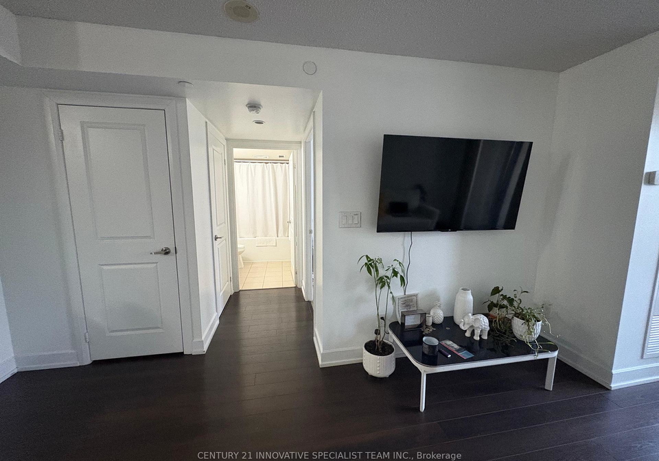6-eva-road-etobicoke-ontario-w12546710