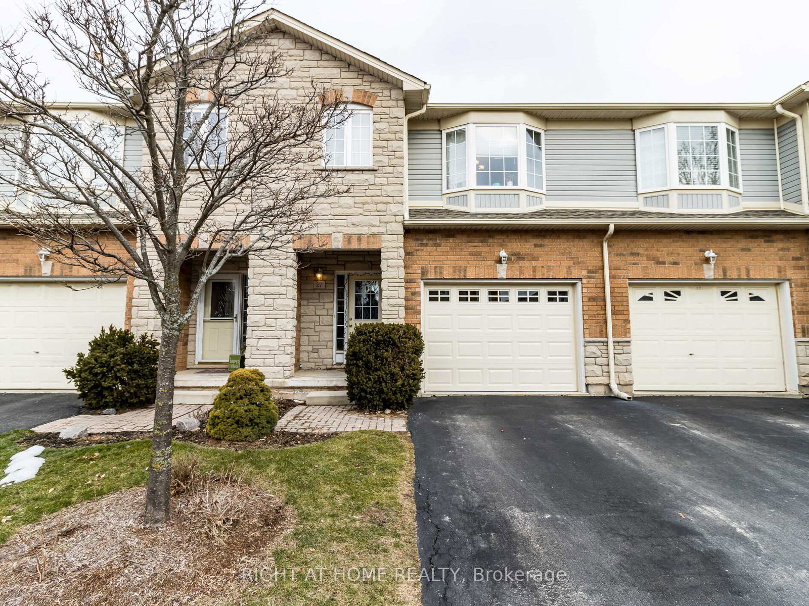 2229-walkers-line-burlington-ontario-w12546748