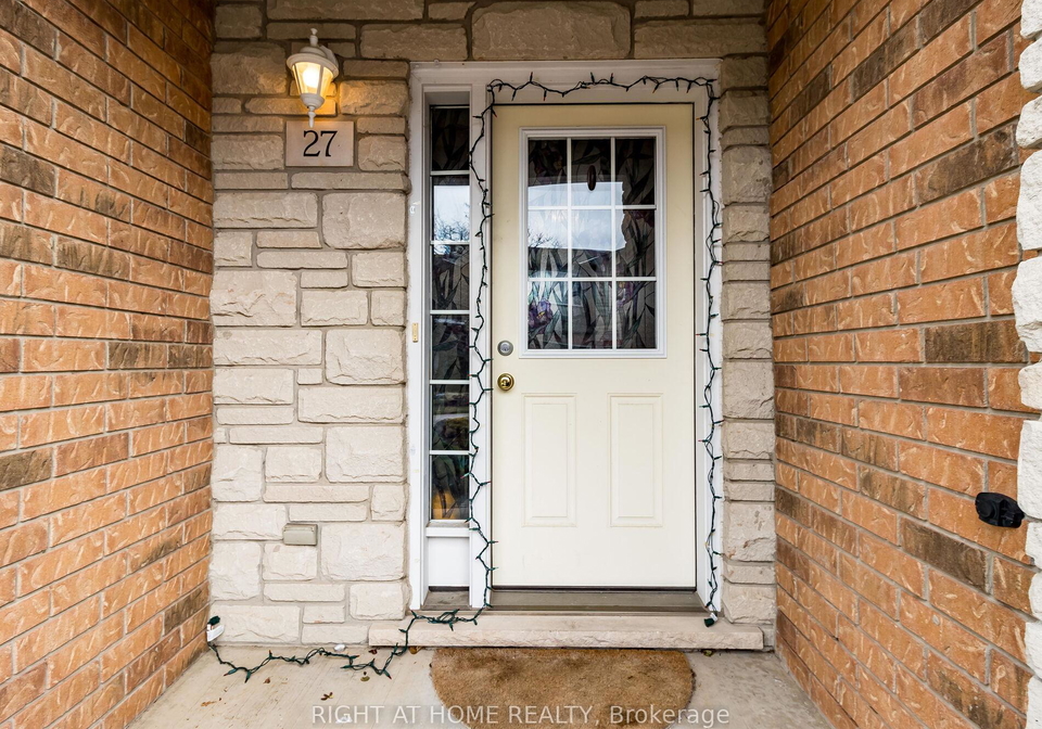 2229-walkers-line-burlington-ontario-w12546748