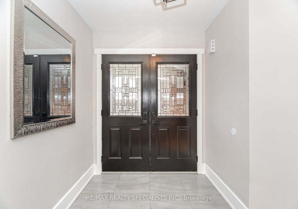 1080-woodward-avenue-milton-ontario-w12546932