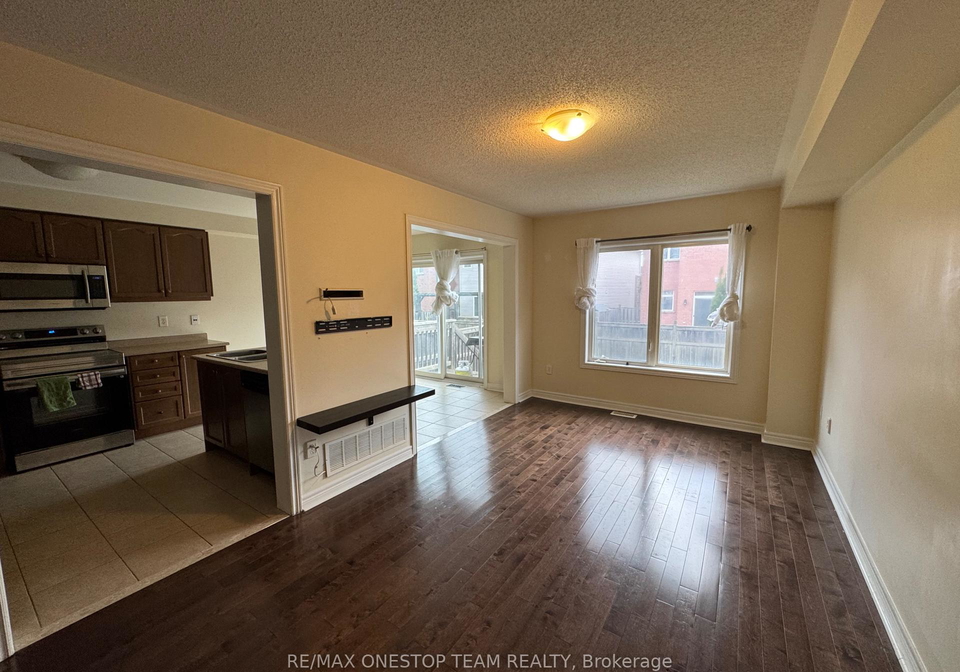 4814-thomas-alton-boulevard-burlington-ontario-w12547152