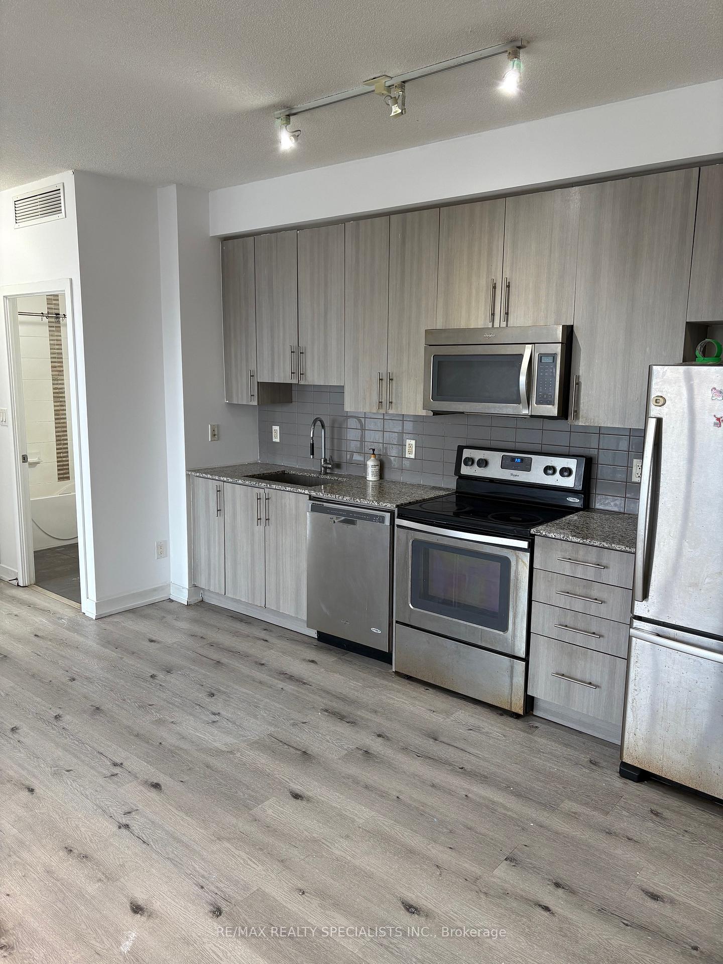 4099-brickstone-mews-mississauga-ontario-w12547204