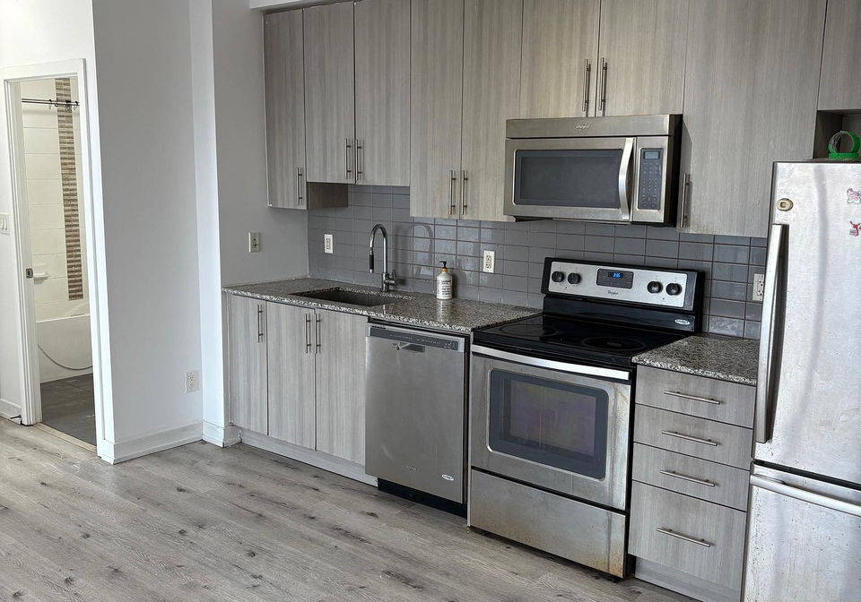 4099-brickstone-mews-mississauga-ontario-w12547204