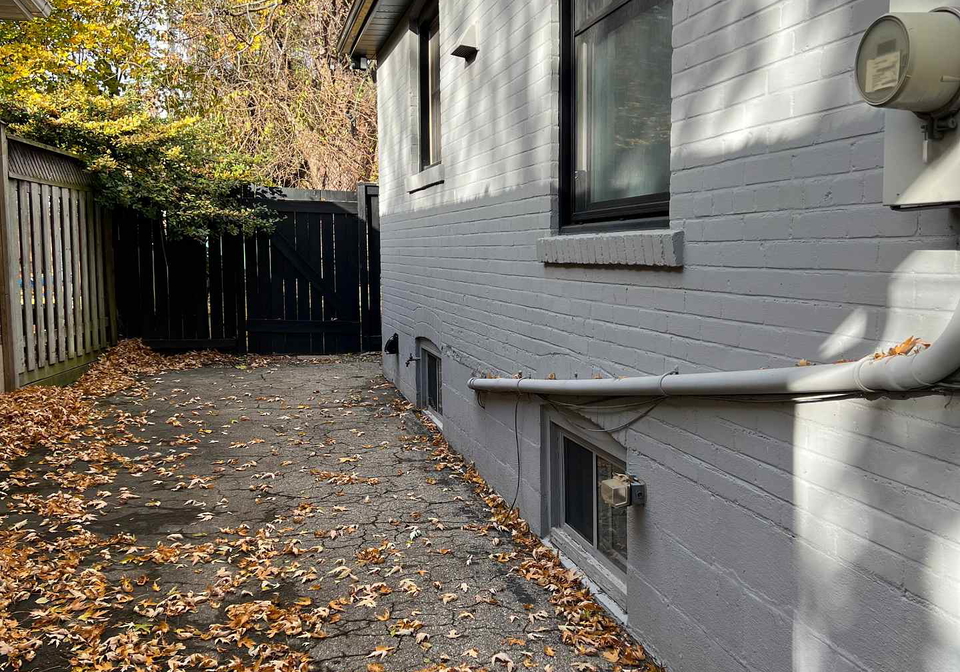12-westrose-avenue-etobicoke-ontario-w12547218