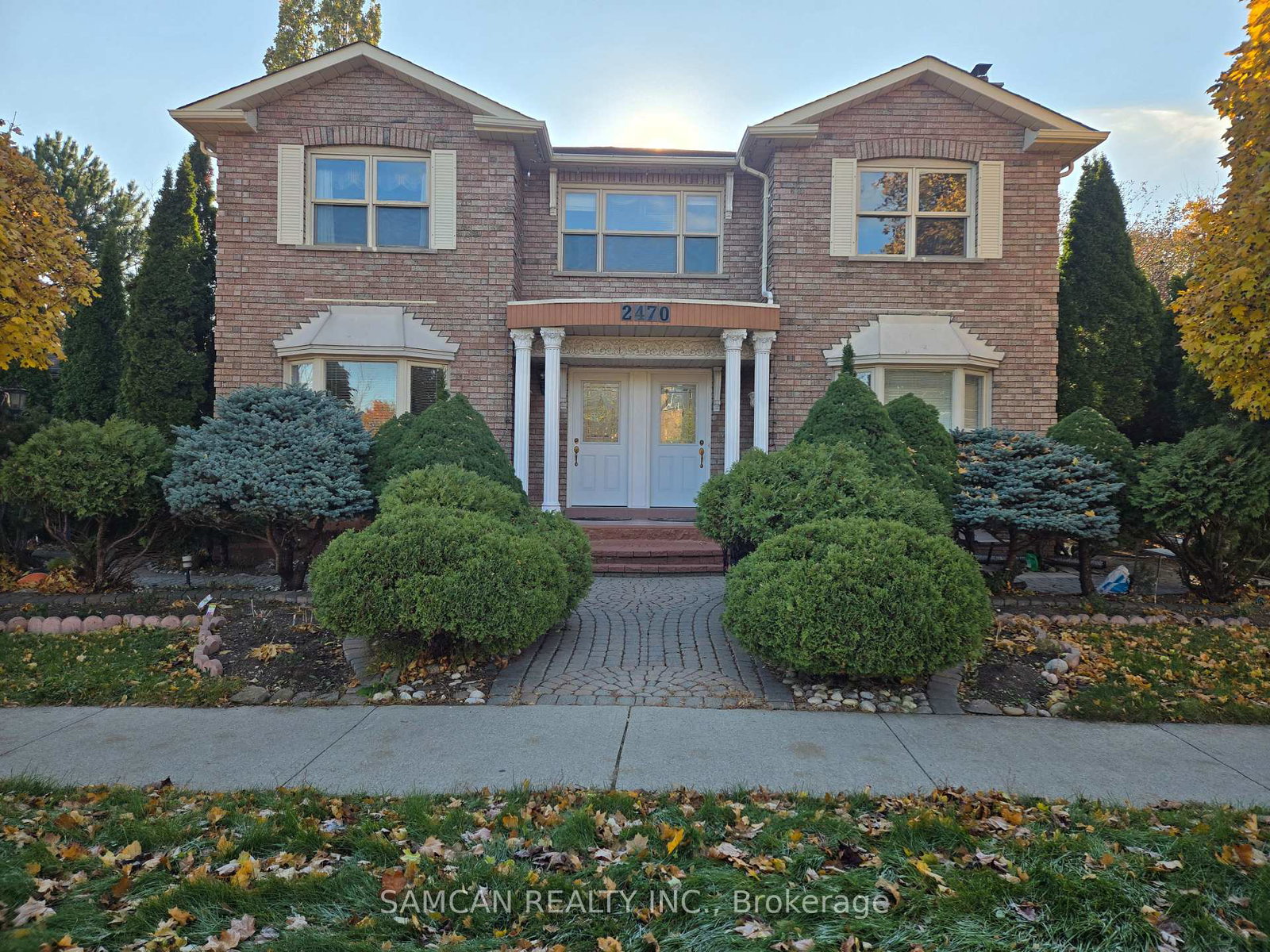 2470-wynten-way-oakville-ontario-w12547598