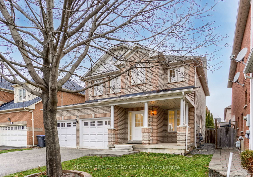 15-masters-green-crescent-brampton-ontario-w12547618