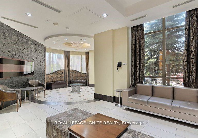 310-burnhamthorpe-road-w-mississauga-ontario-w12547644