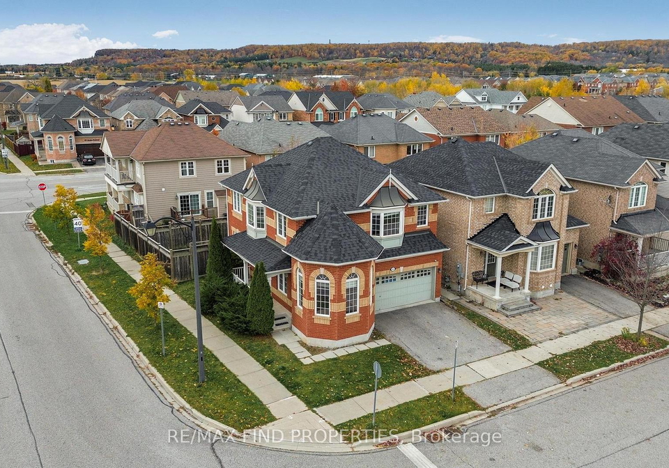 381-ware-crescent-milton-ontario-w12547976