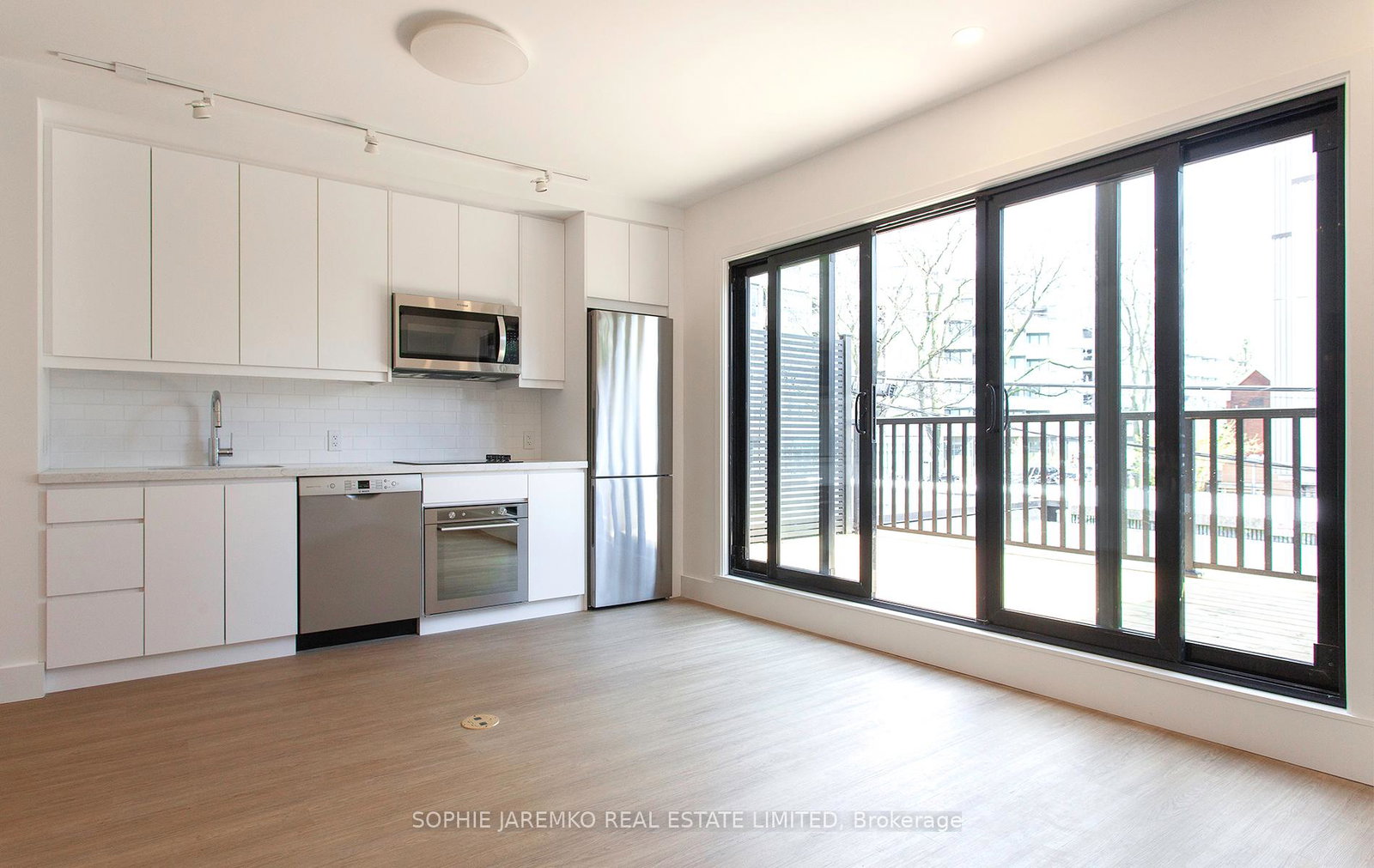 415-roncesvalles-avenue-toronto-ontario-w12548022