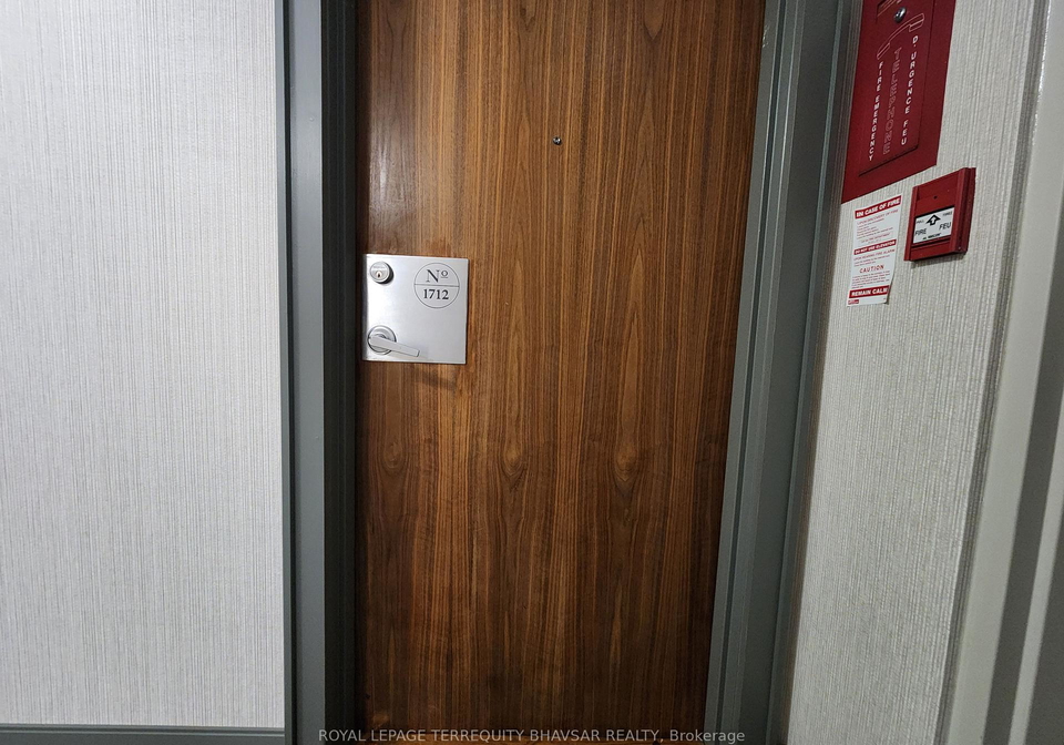 1-elm-drive-w-mississauga-ontario-w12548648