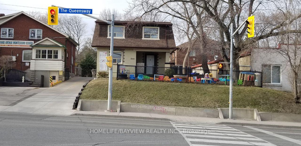 600-n-the-way-n-etobicoke-ontario-w12548692