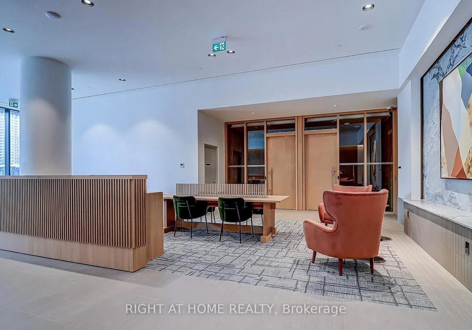 395-square-one-drive-n-mississauga-ontario-w12548782