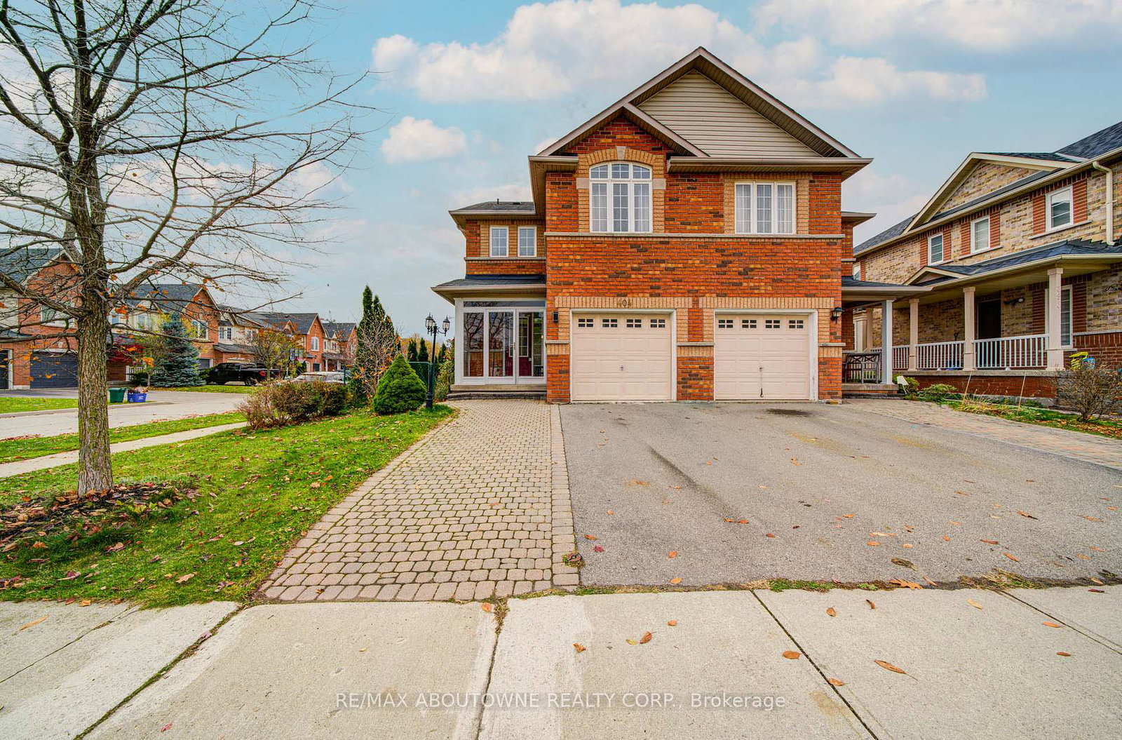 404-kittridge-road-oakville-ontario-w12548892