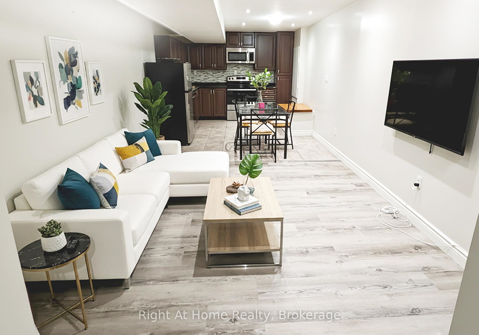 126-duncan-lane-milton-ontario-w12549228
