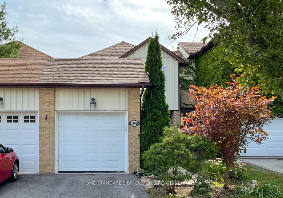 1103-springbrook-crescent-oakville-ontario-w12549328