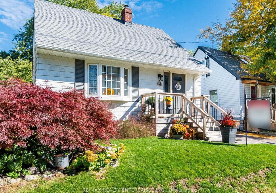 13-avon-park-drive-etobicoke-ontario-w12549396