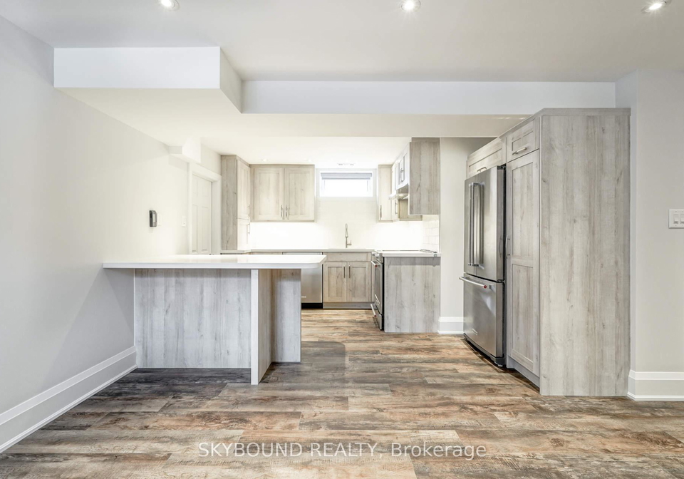 40-victor-avenue-etobicoke-ontario-w12549718