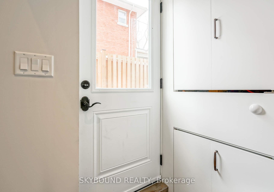 40-victor-avenue-etobicoke-ontario-w12549718