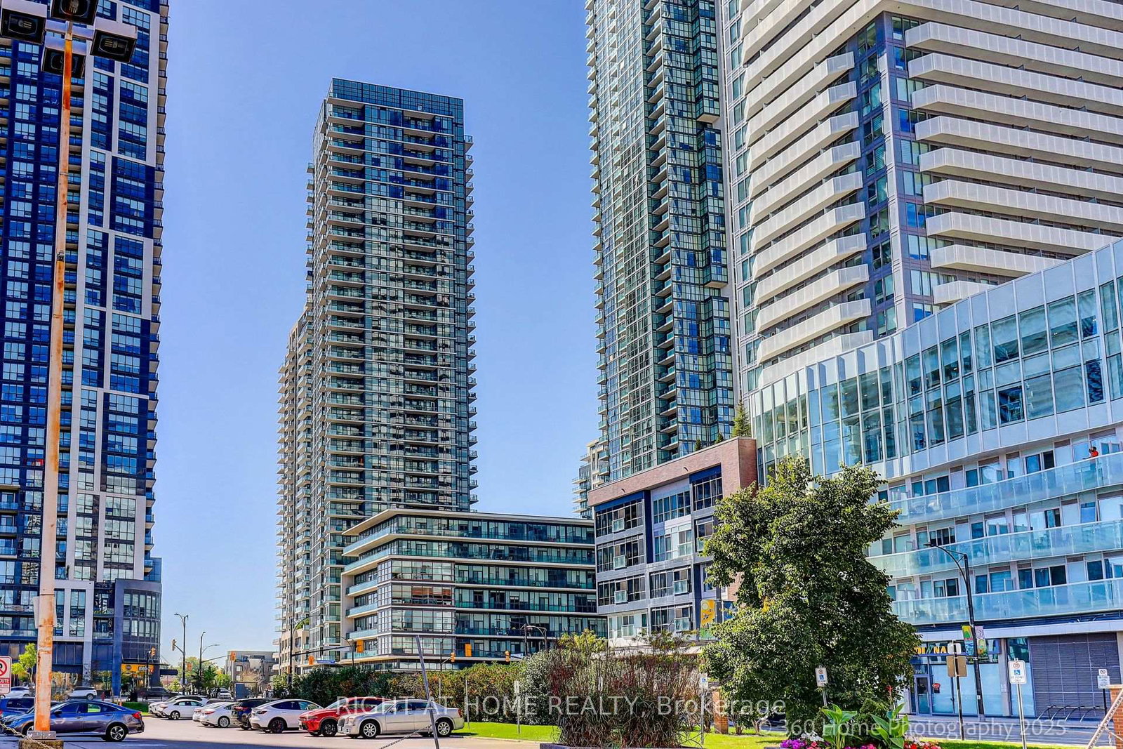 4065-brickstone-mews-mississauga-ontario-w12549868
